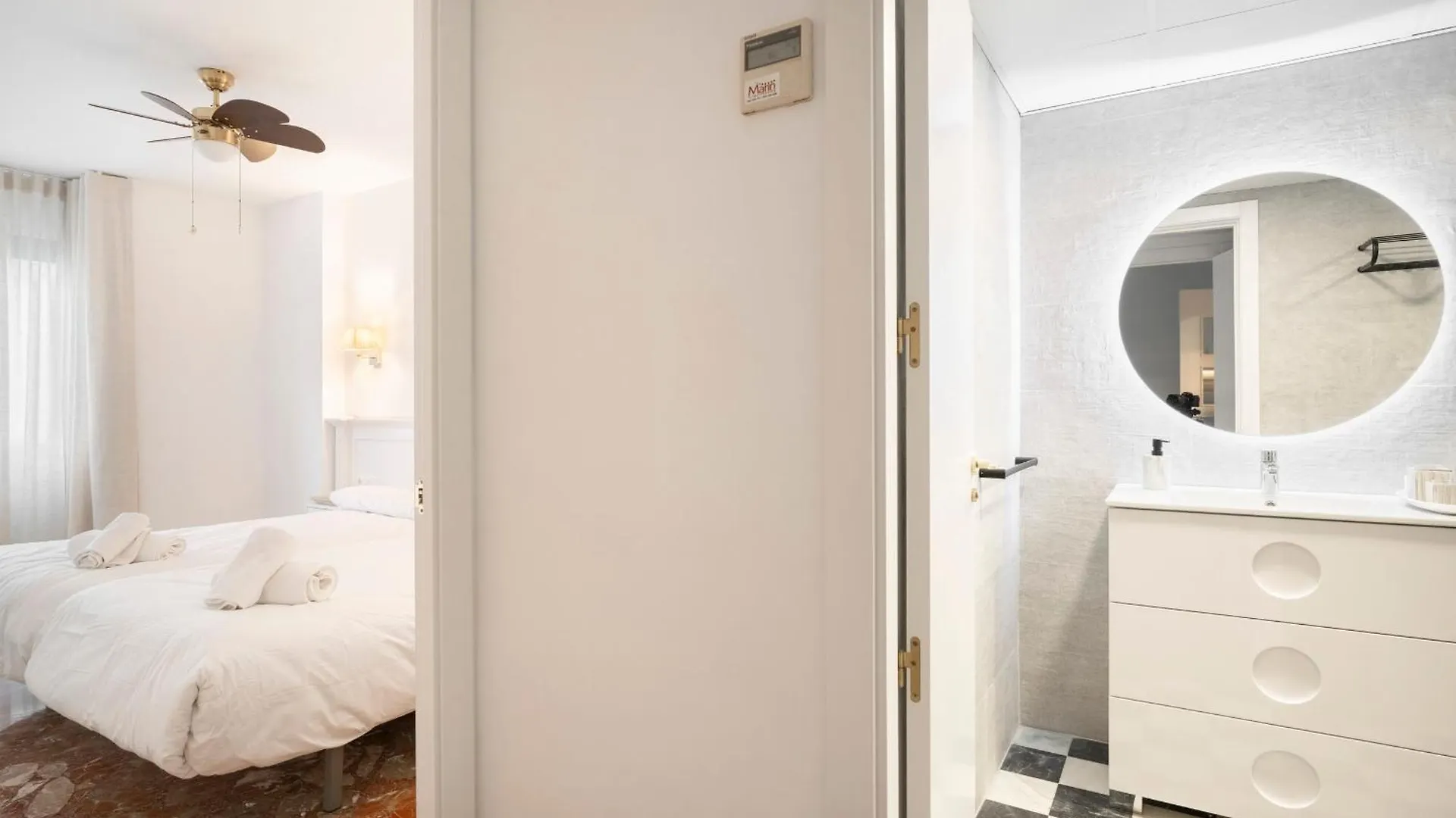 Ronda Suites 193 Junto A Hospitales Y Cerca Centro Con Parking Gratis 그라나다